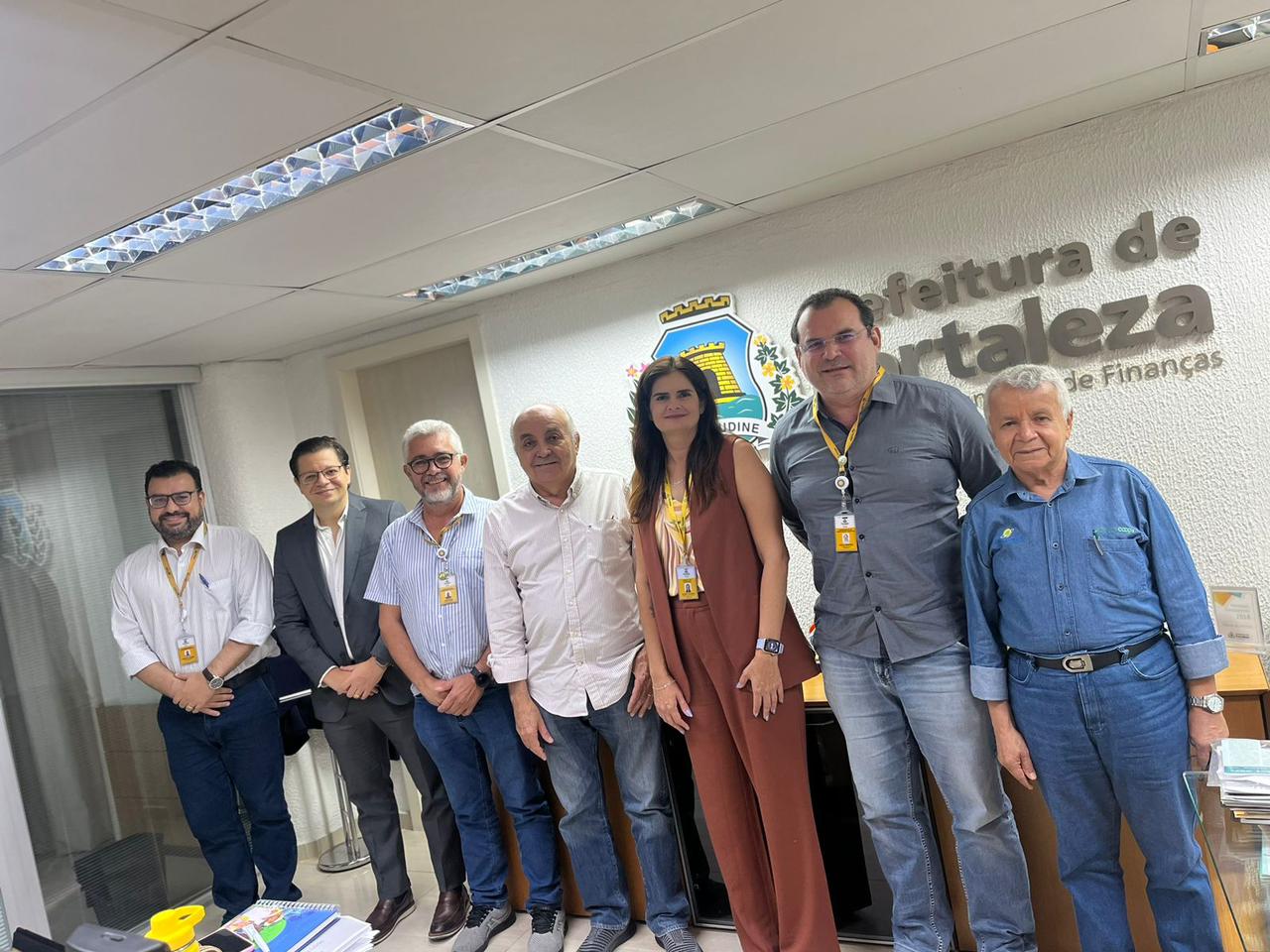 reunião com secretária de finanças de fortaleza